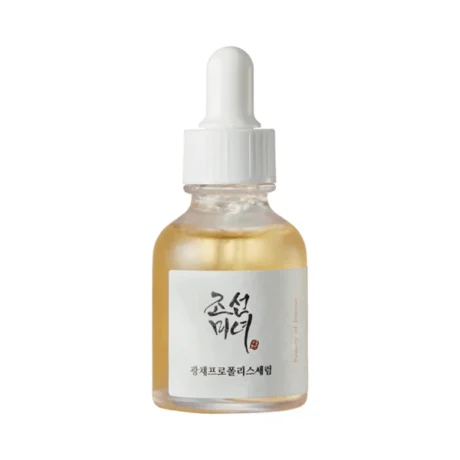 Beauty of Joseon Glow Serum Propolis & Niacinamide Με ένα μείγμα από 60% εκχύλισμα πρόπολης και 2% νιασιναμίδη, αντιμετωπίζει αποτελεσματικά την παραγωγή σμήγματος, ενώ διασφαλίζει ότι το δέρμα σας παραμένει ενυδατωμένο.