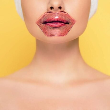 idc-glitter-hydrogel-lips-pad-2